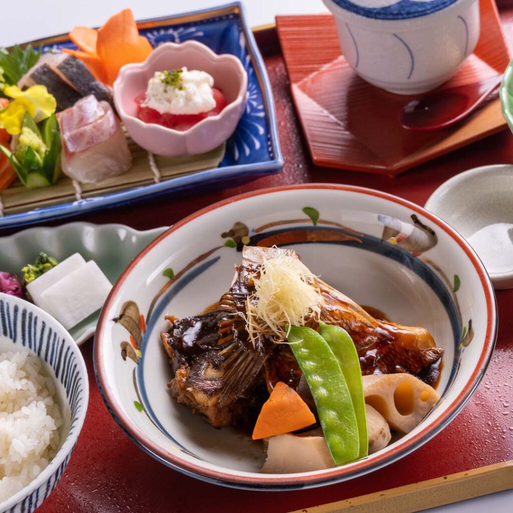 あら炊きとお造り御膳