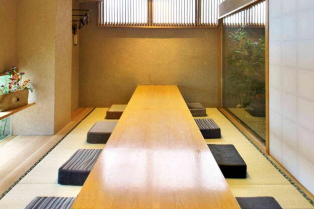 1卓 内観 海山邸