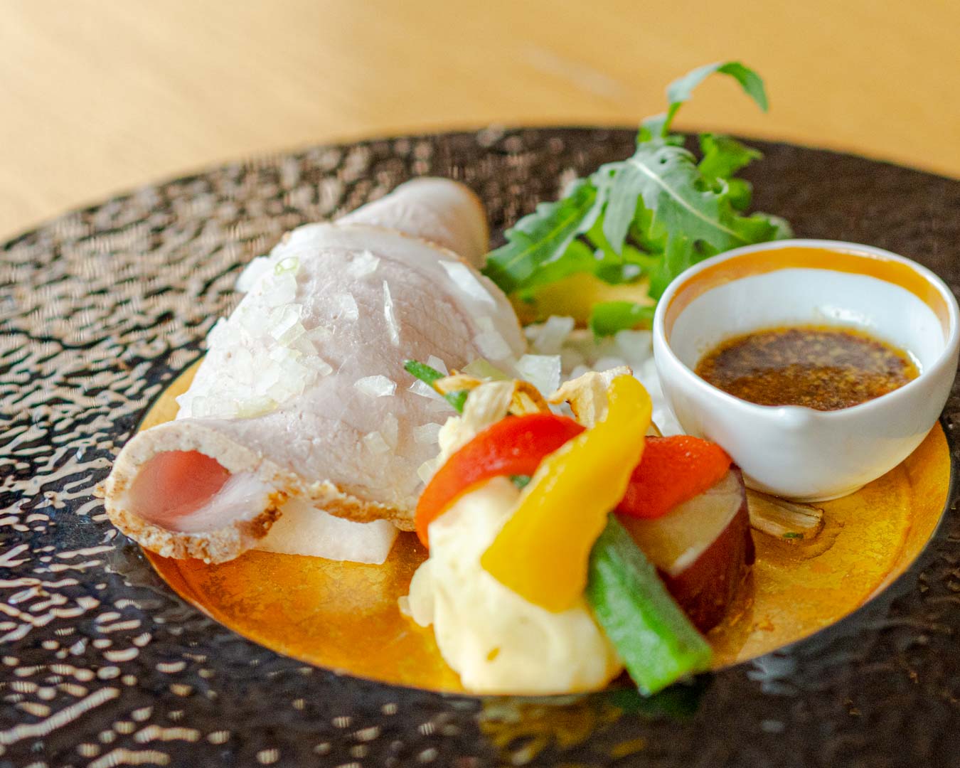 ローストポーク じゃが芋ピュレ 粒マスタードソース