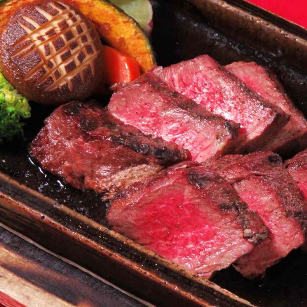 【土日祝日ランチ】陶板ステーキ御膳